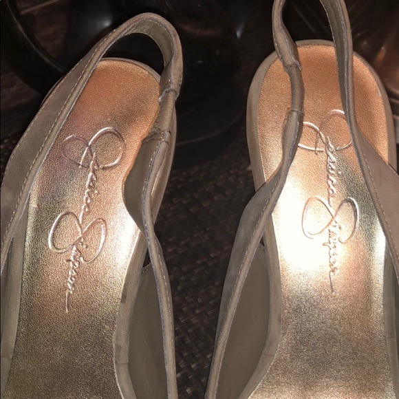 Sexy Sling Back Heels! - Picture 6 of 8